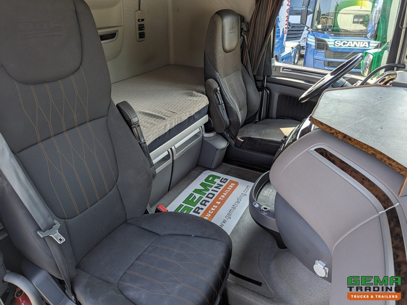 Dropside/ Flatbed truck DAF XF 530 FAN 6x2/4 SuperSpaceCab Euro6C - Retarder - OpenLaadbak 7.4M - SmartTacho V2 - NOKKENAS problem - 05/2026 APK: picture 7