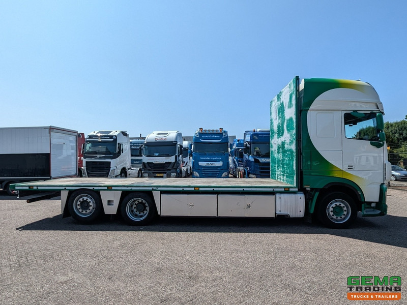 Dropside/ Flatbed truck DAF XF 530 FAN 6x2/4 SuperSpaceCab Euro6C - Retarder - OpenLaadbak 7.4M - SmartTacho V2 - NOKKENAS problem - 05/2026 APK: picture 11
