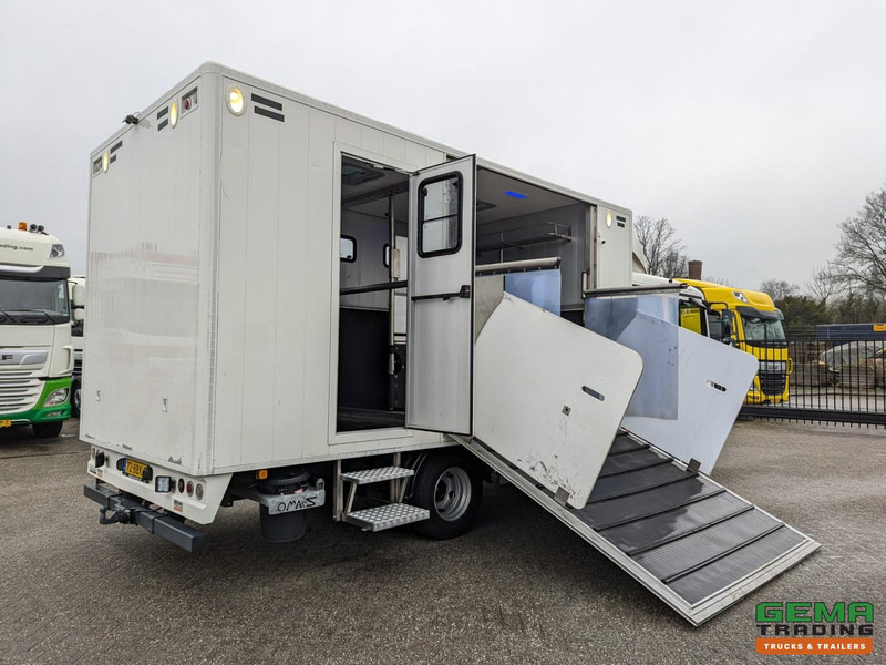 MAN TGL 12.180 4x2 DoKa 7 pers. Euro5 EEV - Paardenwagen 2-Paards - 147.000km! - MARGE - Horse truck: picture 2 MAN TGL 12.180 4x2 DoKa 7 pers. Euro5 EEV - Paardenwagen 2-Paards - 147.000km! - MARGE - Horse truck: picture 2