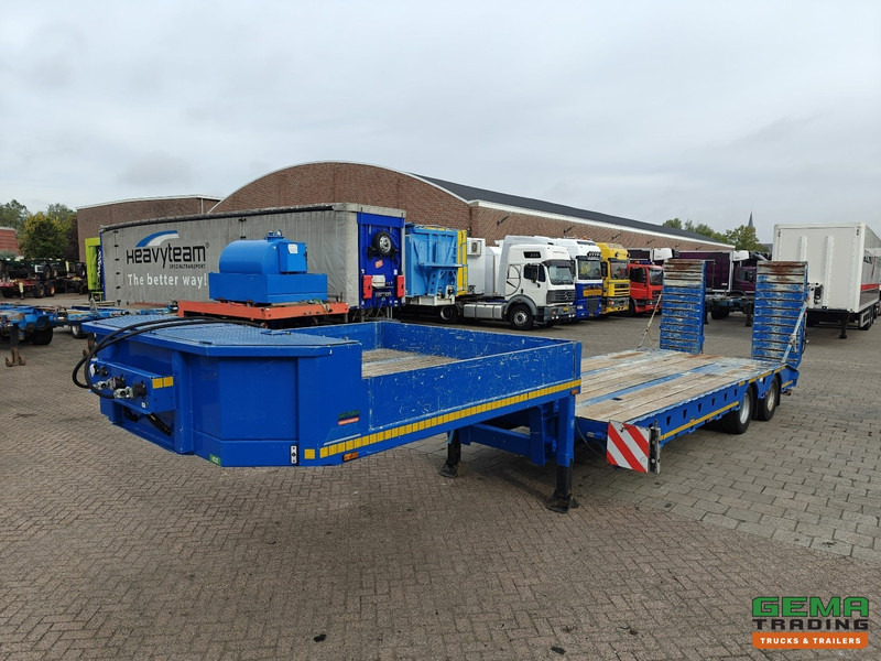 MOL D712/20T/38/47/1 2-Assen SAF - SemiDieplader 11.5m - 93cm - 31480kg Laadvermogen - Hydr. rampen - Low loader semi-trailer: picture 2 MOL D712/20T/38/47/1 2-Assen SAF - SemiDieplader 11.5m - 93cm - 31480kg Laadvermogen - Hydr. rampen - Low loader semi-trailer: picture 2