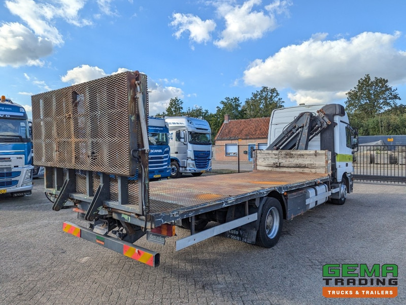 Mercedes-Benz Actros 1831 Sleepcab Euro2 MKG HLK80 3360KG - Air Suspension - Loading Ramp (V796) - Dropside/ Flatbed truck, Crane truck: picture 3 Mercedes-Benz Actros 1831 Sleepcab Euro2 MKG HLK80 3360KG - Air Suspension - Loading Ramp (V796) - Dropside/ Flatbed truck, Crane truck: picture 3