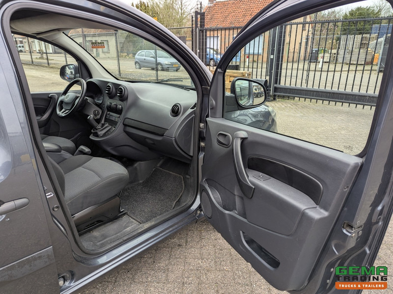 Small van Mercedes-Benz Citan  108 CDI BlueEFFICIENCY - Airco - Dakrails - Trekhaak - 04/2026APK: picture 17