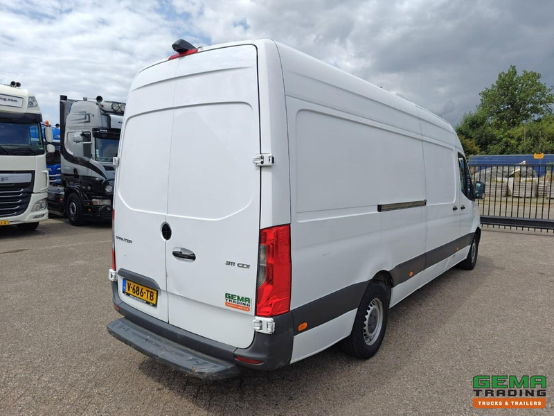 Mercedes-Benz Sprinter 311 CDI L3H2 - Euro6ZF - Automaat - Navigatie - Camera - 06/2026 APK - Small van: picture 4 Mercedes-Benz Sprinter 311 CDI L3H2 - Euro6ZF - Automaat - Navigatie - Camera - 06/2026 APK - Small van: picture 4