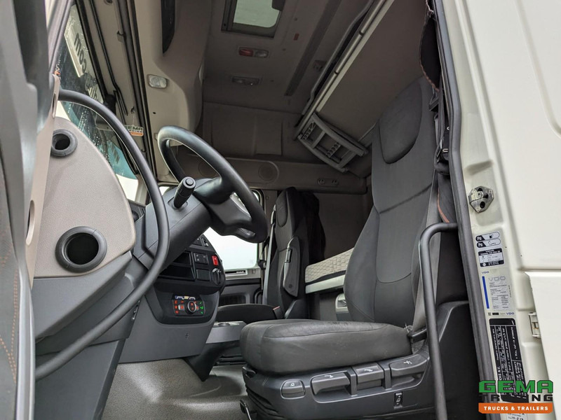 DAF XF 480 FT 4x2 Superspacecab Euro6 - PTO Prep - Dubbele Tanks - Climate Control - Tractor unit: picture 5 DAF XF 480 FT 4x2 Superspacecab Euro6 - PTO Prep - Dubbele Tanks - Climate Control - Tractor unit: picture 5