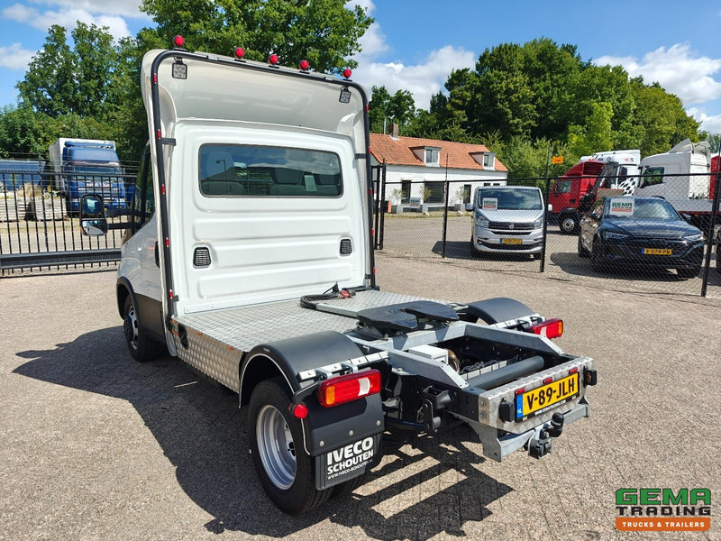 Iveco 42-180 Hi-Matic 4x2 Euro6E - BE-Trekker - Als Nieuw - Trekhaak en Schotel - SMARTtachoV2 - 11/2027 APK - Tractor unit: picture 4 Iveco 42-180 Hi-Matic 4x2 Euro6E - BE-Trekker - Als Nieuw - Trekhaak en Schotel - SMARTtachoV2 - 11/2027 APK - Tractor unit: picture 4