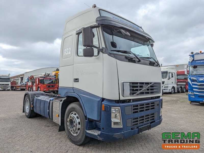 Volvo FH400 4x2 Euro5 FH400 4x2 Globetrotter Euro5 - ADR FL AT OX (T1513) - Tractor unit: picture 2 Volvo FH400 4x2 Euro5 FH400 4x2 Globetrotter Euro5 - ADR FL AT OX (T1513) - Tractor unit: picture 2