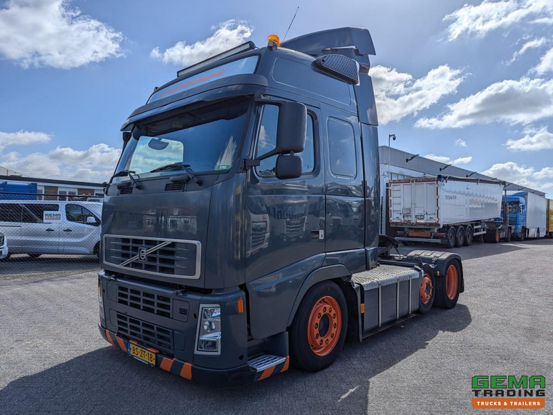 Volvo FH400 6x2 Globetrotter XL Euro5 - XLOW/Mega - Dubbele Tanks - Hefschotel - Tractor unit: picture 1 Volvo FH400 6x2 Globetrotter XL Euro5 - XLOW/Mega - Dubbele Tanks - Hefschotel - Tractor unit: picture 1