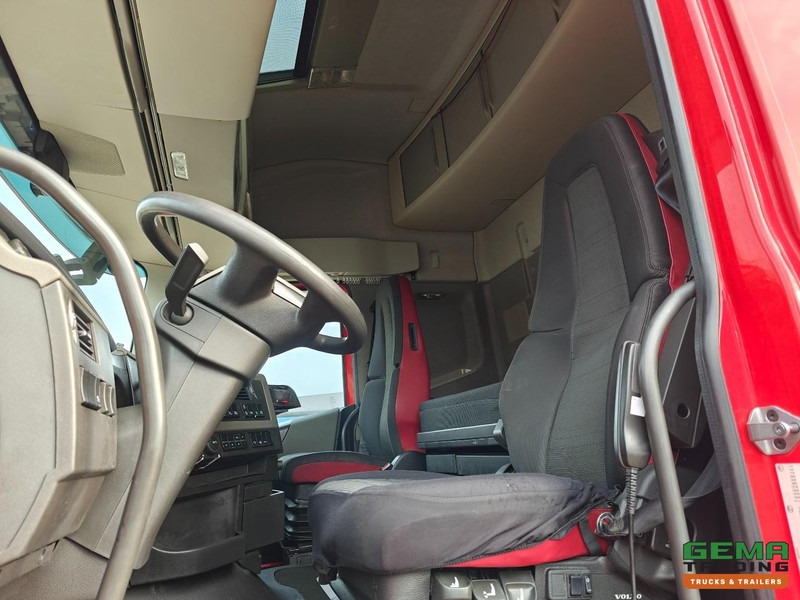 Volvo FH420 4x2 Globetrotter Euro6C - ADR - Standairco - Hydrauliek - Alcoa - SmartTacho V2 - 11/2026 APK - Tractor unit: picture 5 Volvo FH420 4x2 Globetrotter Euro6C - ADR - Standairco - Hydrauliek - Alcoa - SmartTacho V2 - 11/2026 APK - Tractor unit: picture 5