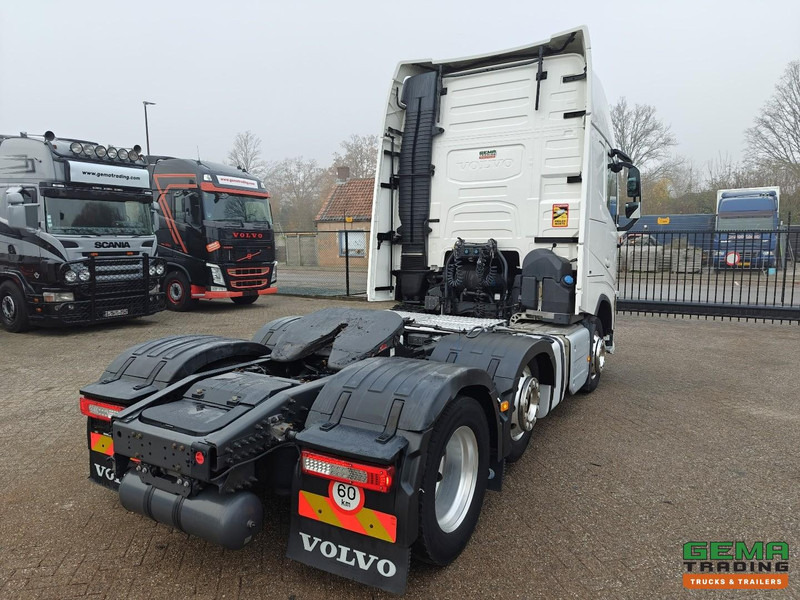 Volvo FH460 6x2/4 Globetrotter XL Euro6C - Vollucht - Dubbele Tanks - Navi - SmartTacho V2 - 04/2026 APK - Tractor unit: picture 3 Volvo FH460 6x2/4 Globetrotter XL Euro6C - Vollucht - Dubbele Tanks - Navi - SmartTacho V2 - 04/2026 APK - Tractor unit: picture 3