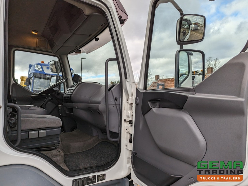 Truck DAF FA LF55.180 4x2 Daycab 15T Euro4 Mobile Office / Camper / Workshop - Manual - Airco - Dhollandia Laadklep 1500KG - 150.000KM (V690): picture 14
