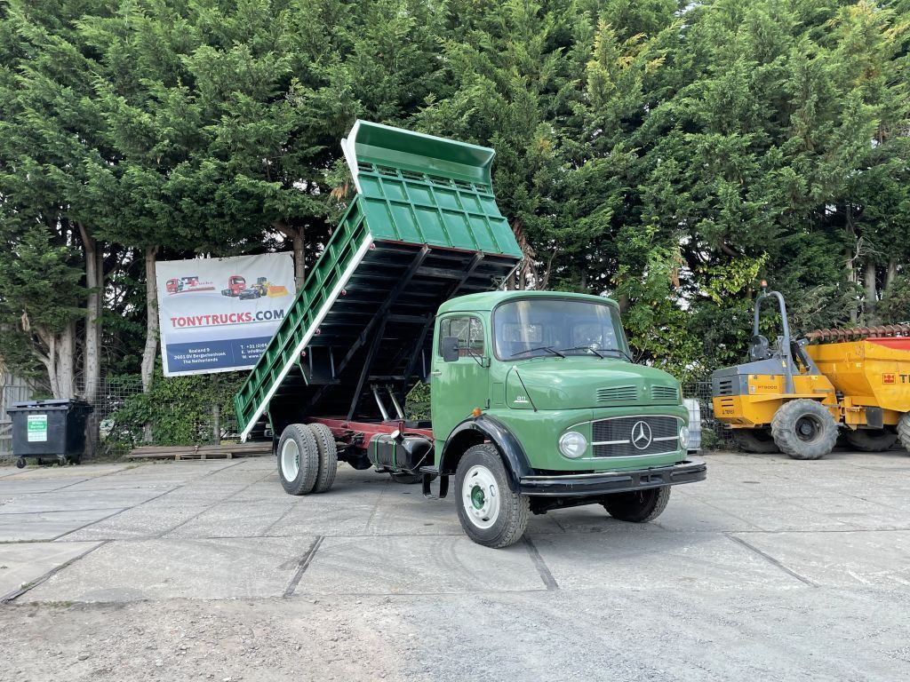 Mercedes-Benz 911 4X2 Tipper Manual Gear Spring/Spring *Top co Mercedes-Benz 911 4X2 Tipper Manual Gear Spring/Spring *Top co - Tipper: picture 1 Mercedes-Benz 911 4X2 Tipper Manual Gear Spring/Spring *Top co Mercedes-Benz 911 4X2 Tipper Manual Gear Spring/Spring *Top co - Tipper: picture 1