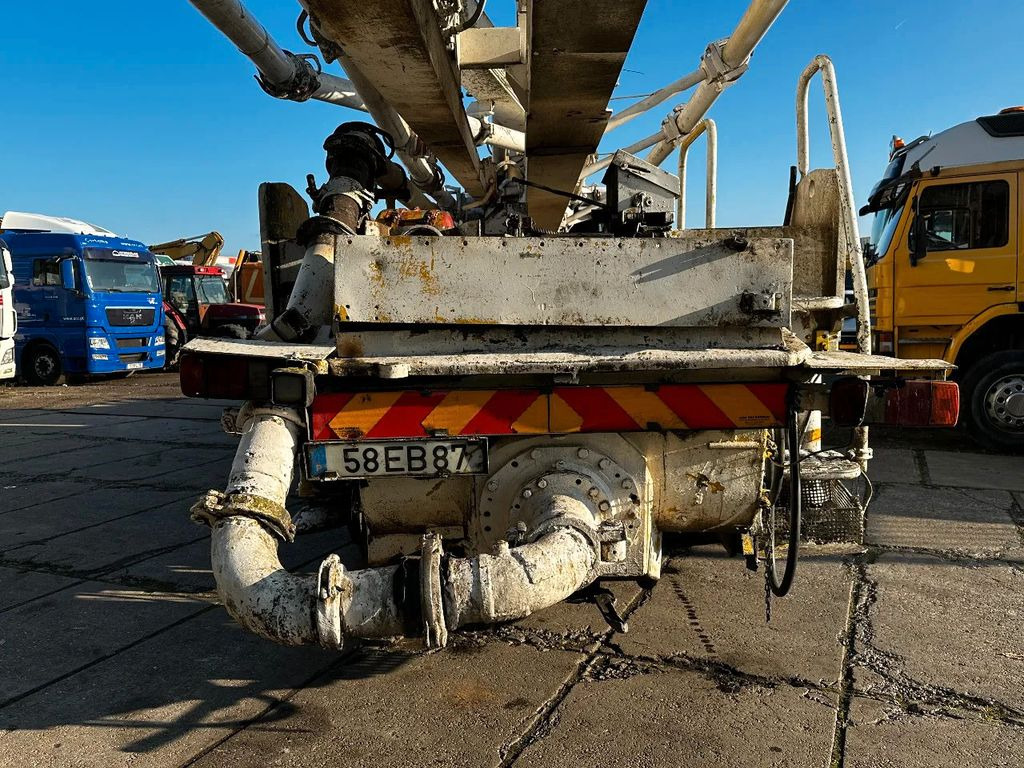 Mercedes-Benz SK 2631 6X4 LSB 36M BETONPOMP 370 BAR - Mixer pump truck: picture 5 Mercedes-Benz SK 2631 6X4 LSB 36M BETONPOMP 370 BAR - Mixer pump truck: picture 5