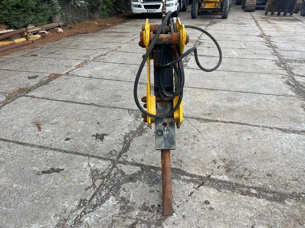 Soosan *NEW AND UNUSED* Soosan SB40 Hydraulic br Soosan *NEW AND UNUSED* Soosan SB40 Hydra - Hydraulic hammer for Construction machinery: picture 3 Soosan *NEW AND UNUSED* Soosan SB40 Hydraulic br Soosan *NEW AND UNUSED* Soosan SB40 Hydra - Hydraulic hammer for Construction machinery: picture 3