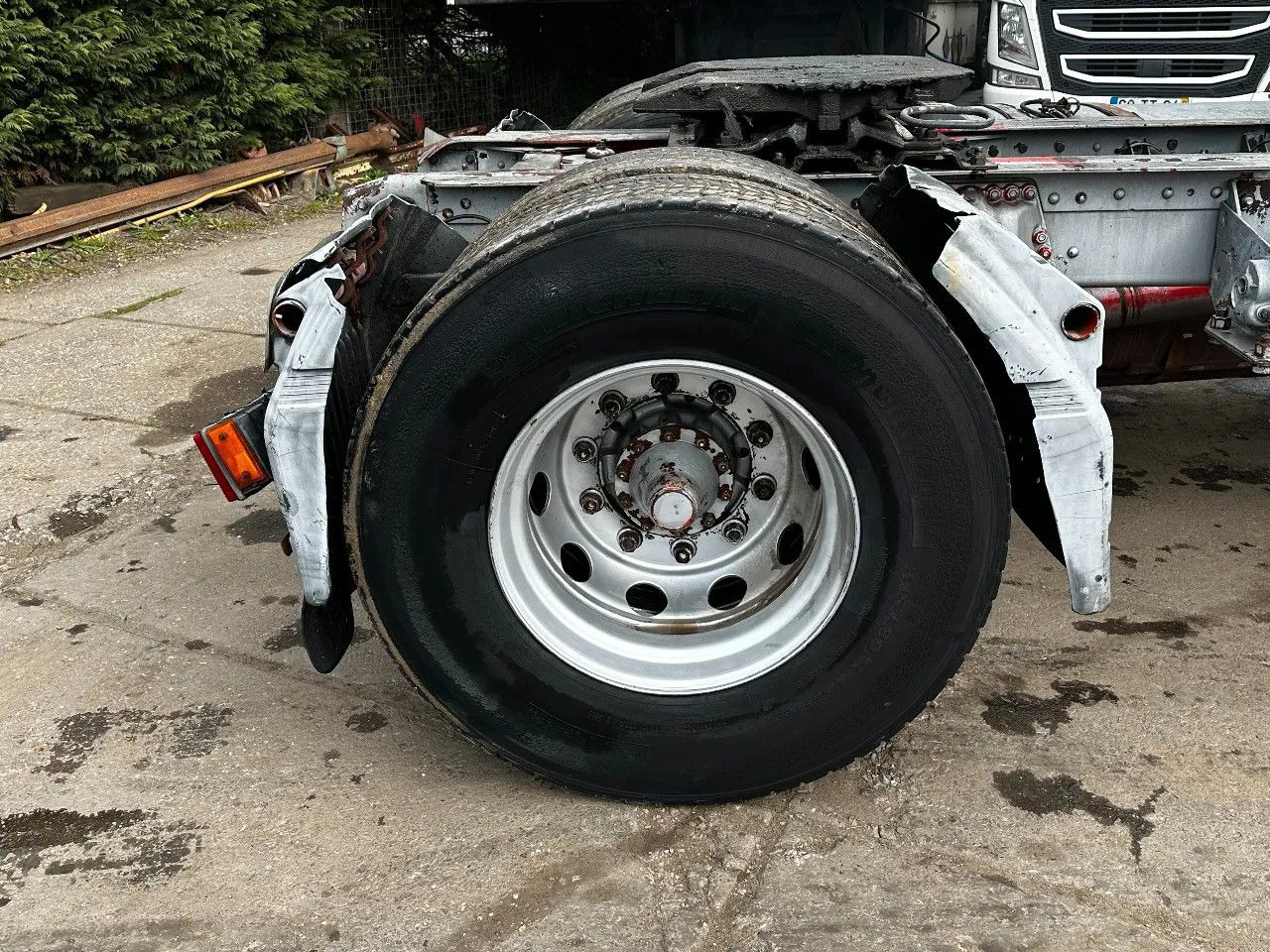 Scania R113-360 4X2 Tractor-unit Spring/Air Manual Gear - Tractor unit: picture 5 Scania R113-360 4X2 Tractor-unit Spring/Air Manual Gear - Tractor unit: picture 5