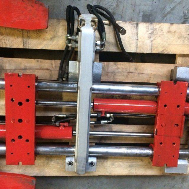 Dürwen Fork positioner with Shaft guidance sideshift - Attachment: picture 3 Dürwen Fork positioner with Shaft guidance sideshift - Attachment: picture 3