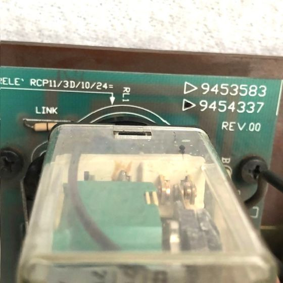 Electromagnetic board for OM Type E3-15N - Electrical system for Material handling equipment: picture 2 Electromagnetic board for OM Type E3-15N - Electrical system for Material handling equipment: picture 2