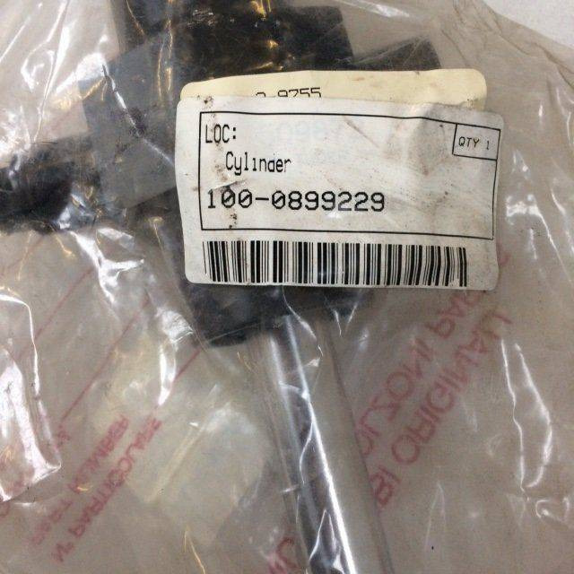 Hydraulic Cylinder for Caterpillar / Mitsubishi - Hydraulic cylinder for Material handling equipment: picture 3 Hydraulic Cylinder for Caterpillar / Mitsubishi - Hydraulic cylinder for Material handling equipment: picture 3