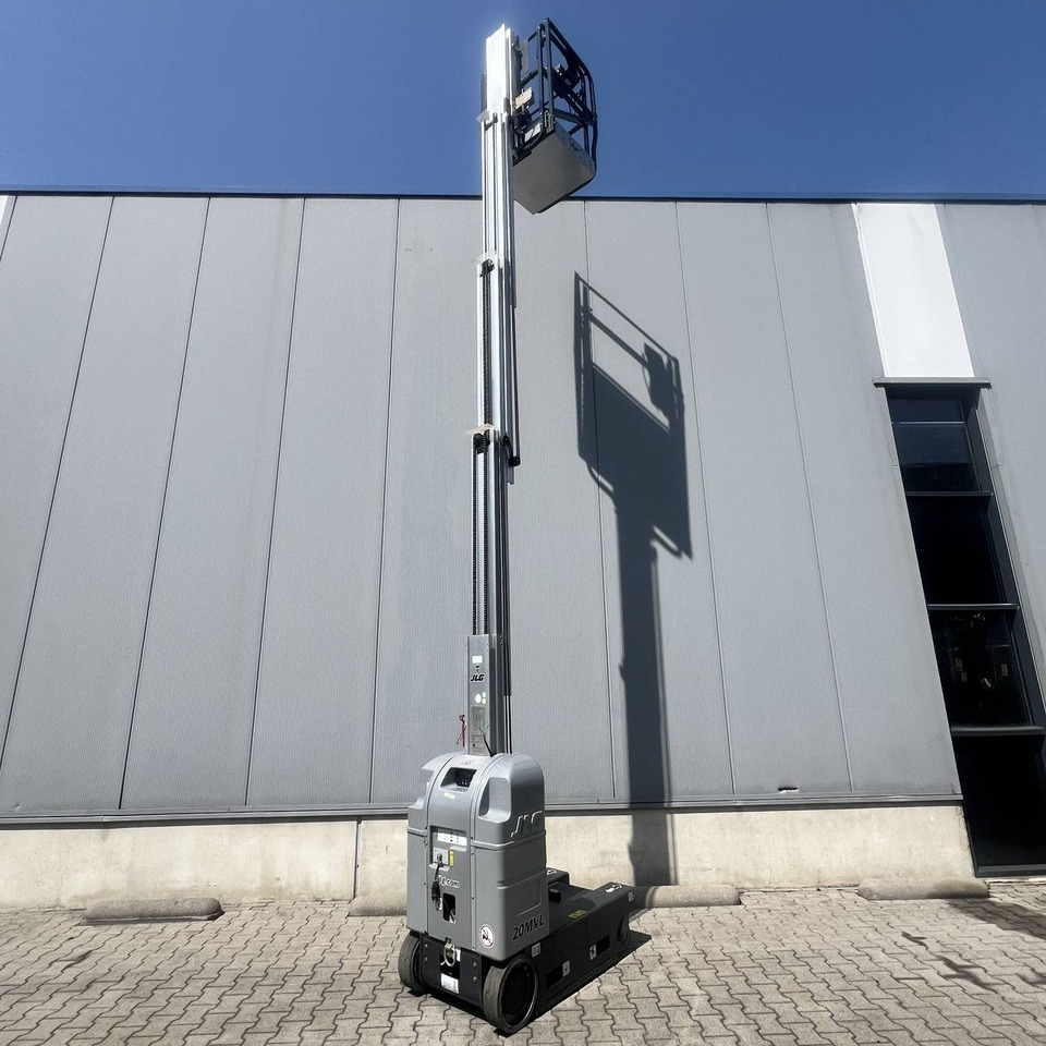 JLG 20MVL - Vertical mast lift: picture 5 JLG 20MVL - Vertical mast lift: picture 5