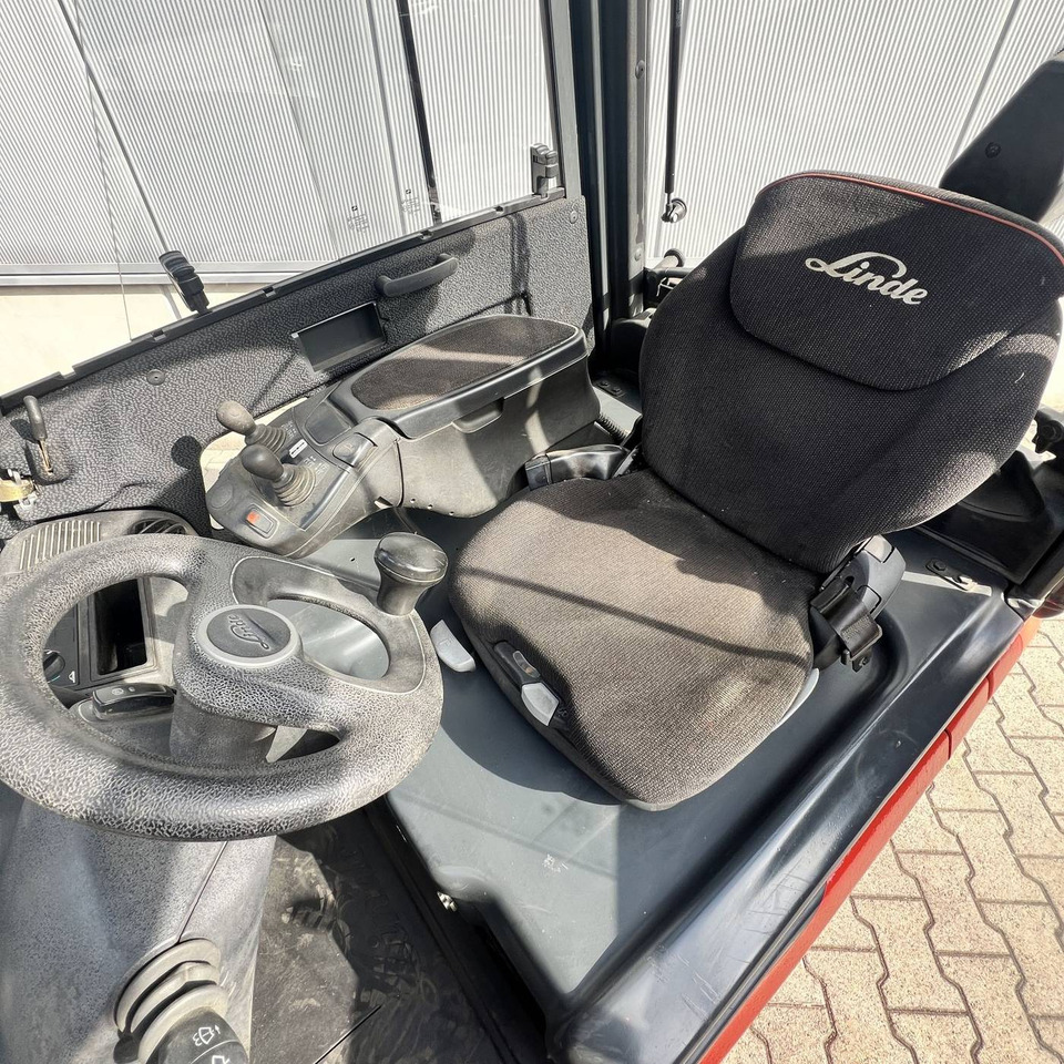 Linde E16P (386-02) EVO - Electric forklift: picture 5 Linde E16P (386-02) EVO - Electric forklift: picture 5