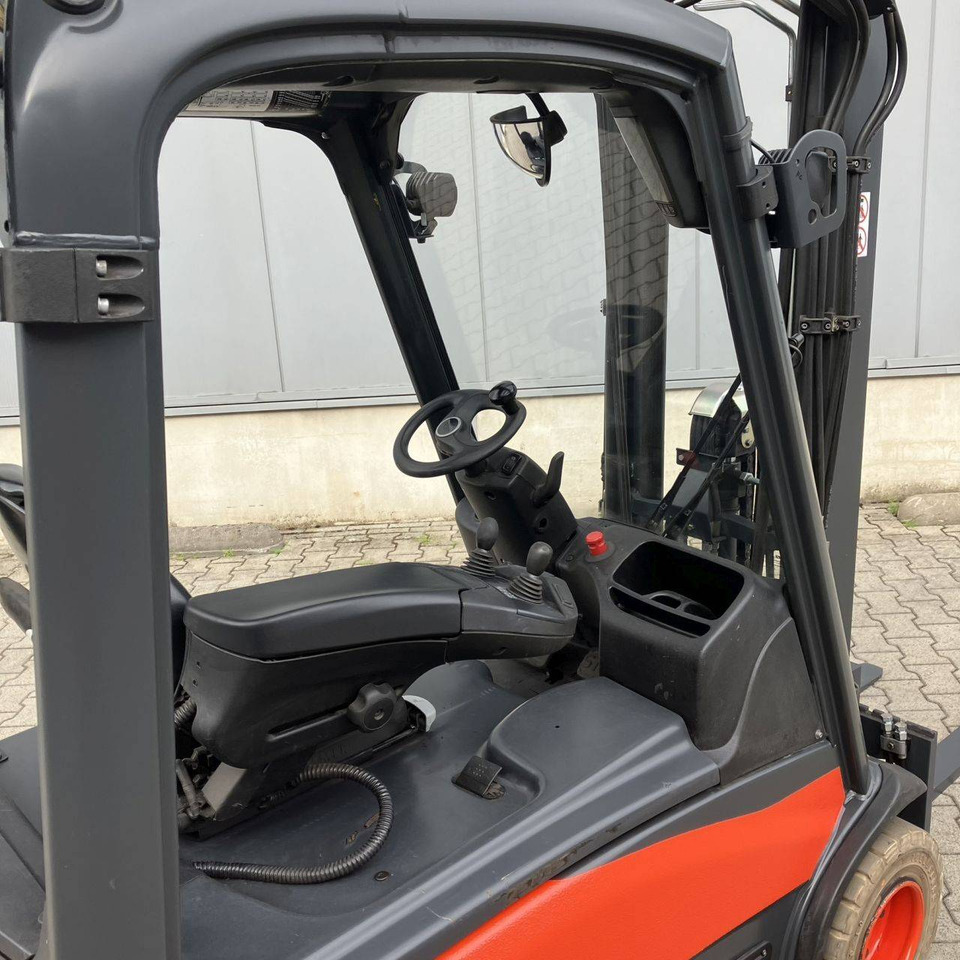 Linde E18 (386-02) EVO - Electric forklift: picture 3 Linde E18 (386-02) EVO - Electric forklift: picture 3