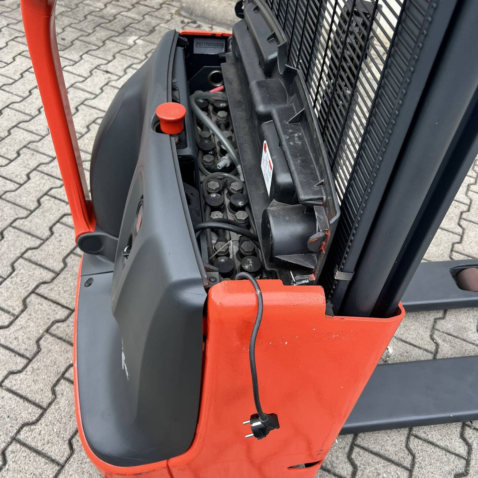Stacker Linde L12 (1172): picture 6