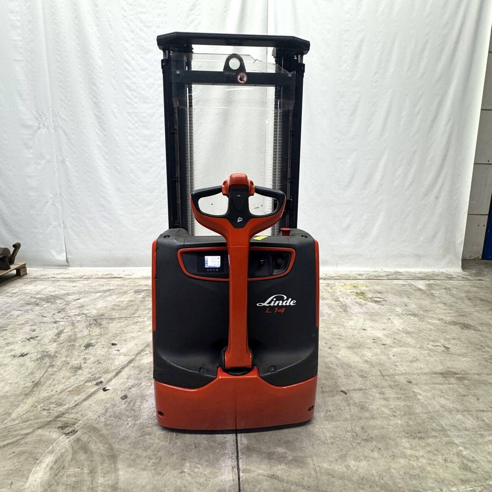 Linde L14 (1173) - Stacker: picture 4 Linde L14 (1173) - Stacker: picture 4
