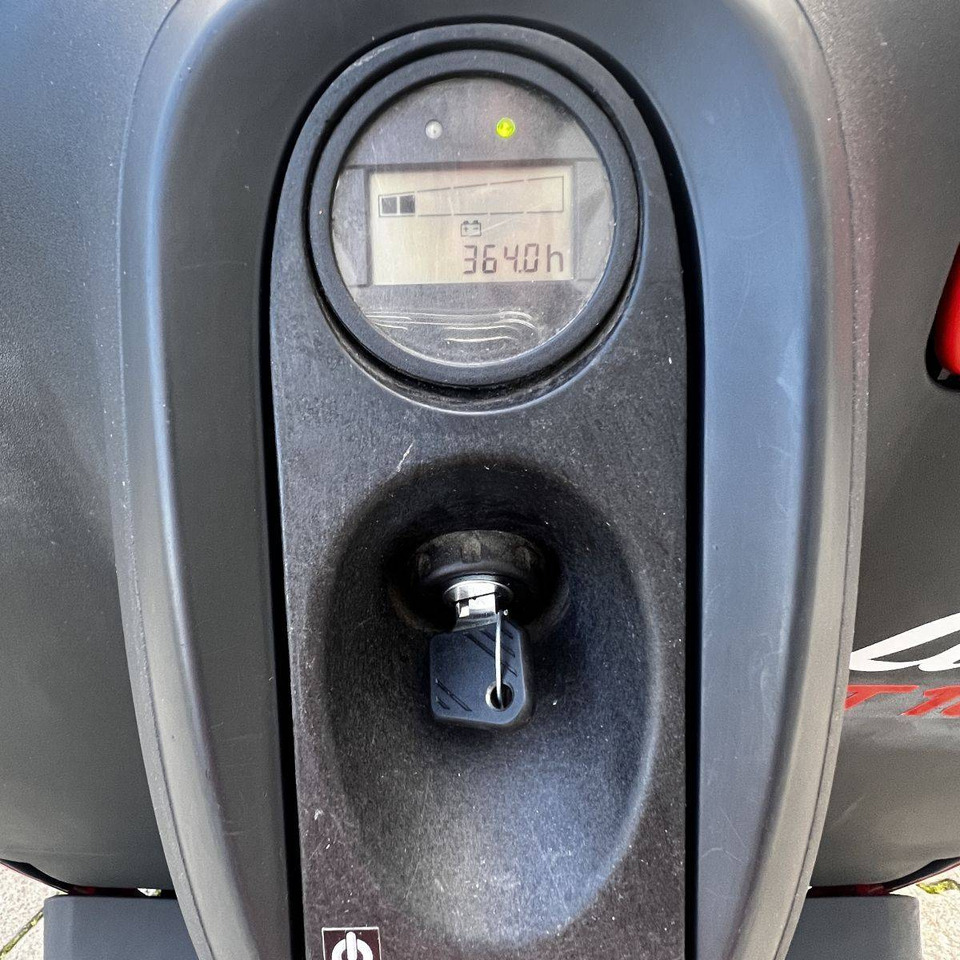 Linde T16 (1152) - Pallet truck: picture 4 Linde T16 (1152) - Pallet truck: picture 4