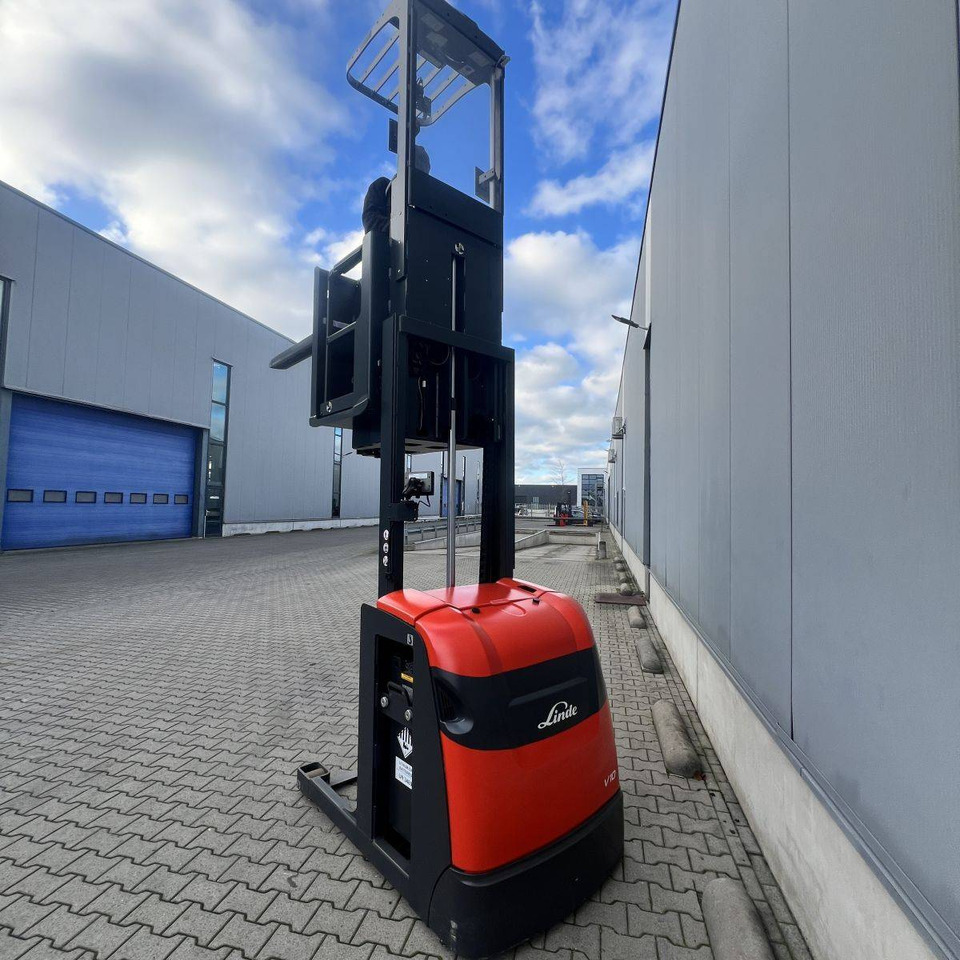 Order picker Linde V10-02 (5212): picture 23