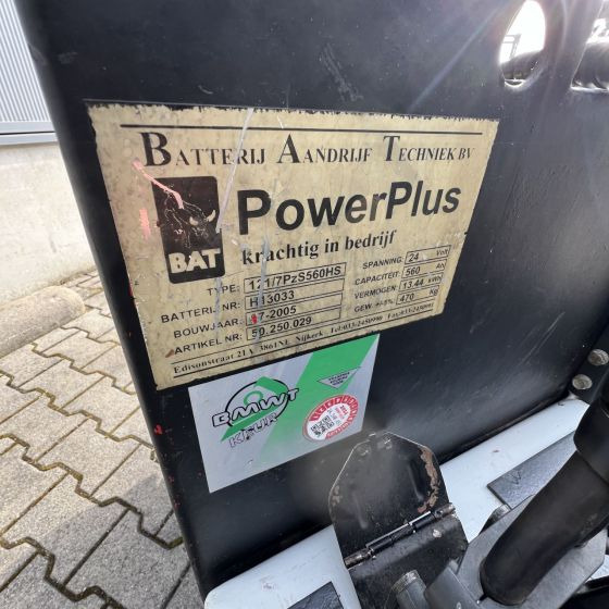 OM E10N - Electric forklift: picture 4 OM E10N - Electric forklift: picture 4
