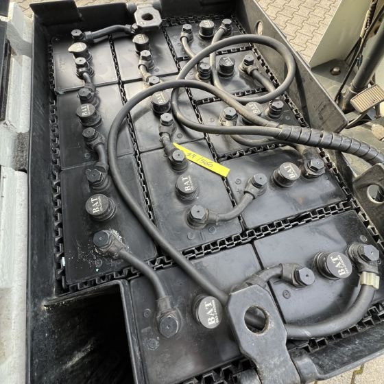 OM E10N - Electric forklift: picture 3 OM E10N - Electric forklift: picture 3