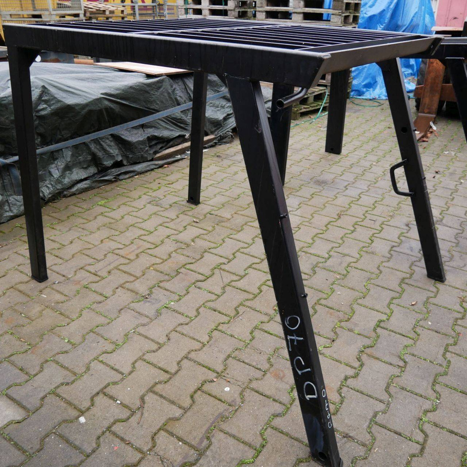 Overhead Guard for Caterpillar DP70 - Body and exterior for Material handling equipment: picture 2 Overhead Guard for Caterpillar DP70 - Body and exterior for Material handling equipment: picture 2