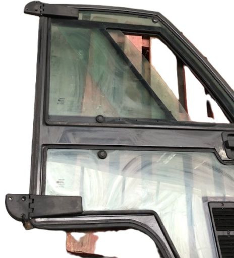 Right door for Nissan - Cab and interior for Material handling equipment: picture 2 Right door for Nissan - Cab and interior for Material handling equipment: picture 2