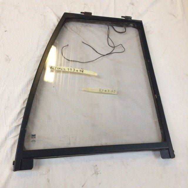 Side window left for Linde Series 115 - Window and parts for Material handling equipment: picture 1 Side window left for Linde Series 115 - Window and parts for Material handling equipment: picture 1
