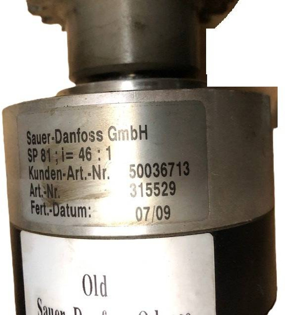 Steering motor - Steering for Material handling equipment: picture 3 Steering motor - Steering for Material handling equipment: picture 3