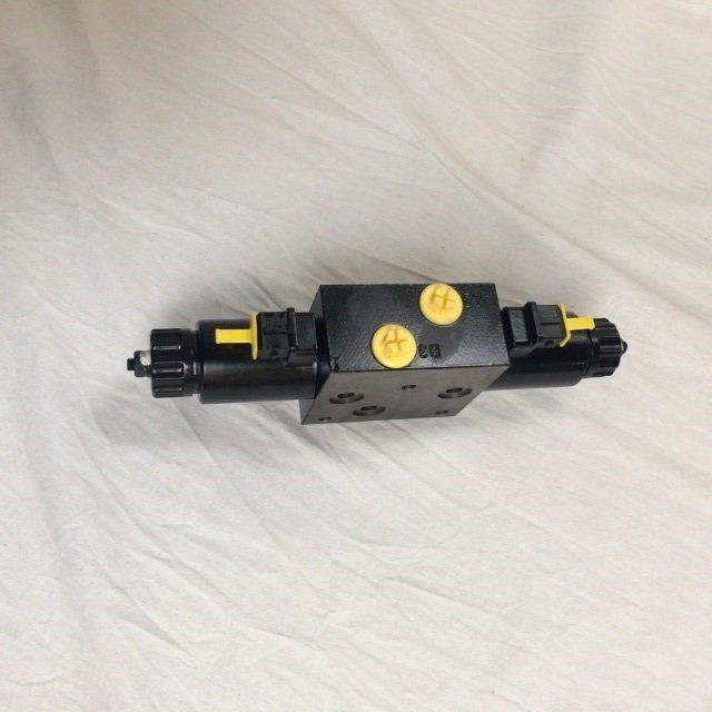 Valve,Element for Caterpillar - Hydraulic valve for Material handling equipment: picture 2 Valve,Element for Caterpillar - Hydraulic valve for Material handling equipment: picture 2