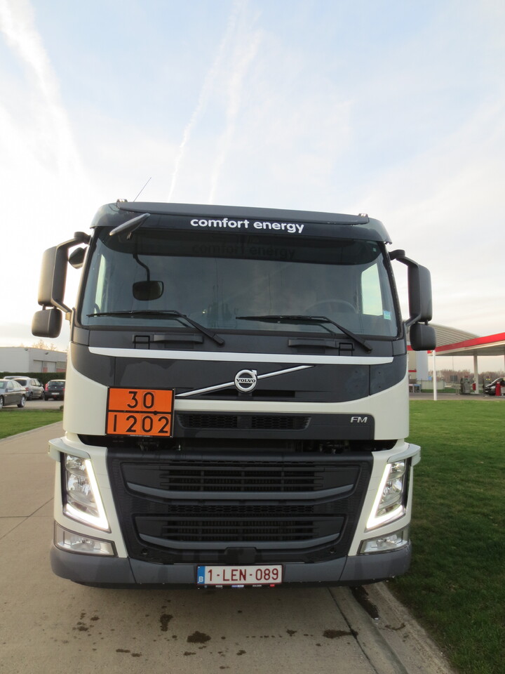 VOLVO FM - Tank truck: picture 2 VOLVO FM - Tank truck: picture 2
