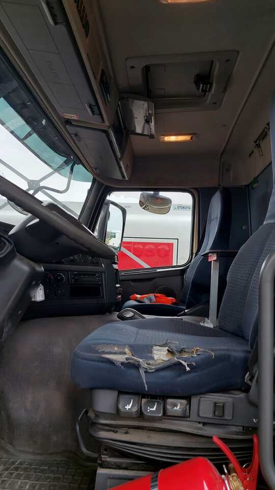 VOLVO FM - Tank truck: picture 3 VOLVO FM - Tank truck: picture 3
