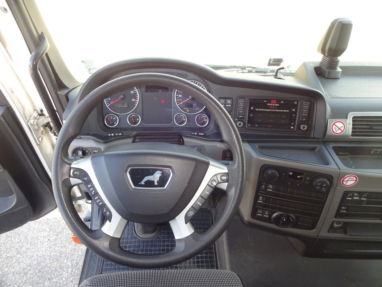 Box van MAN TGL 8.190, LBW, Luft, Tempomat, Standheizung: picture 18