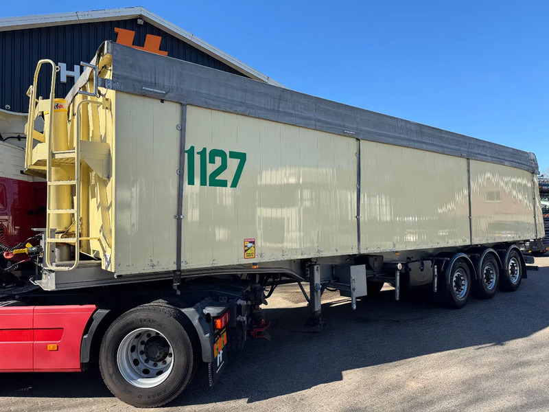 Benalu 62m3 Vol alu, 6.700KG, 24V self-support! - Tipper semi-trailer: picture 1 Benalu 62m3 Vol alu, 6.700KG, 24V self-support! - Tipper semi-trailer: picture 1