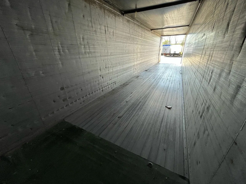 Bulthuis 92m3 Walking Floor Cargo Floor SAF Schijfremmen Liftas - Walking floor semi-trailer: picture 5 Bulthuis 92m3 Walking Floor Cargo Floor SAF Schijfremmen Liftas - Walking floor semi-trailer: picture 5