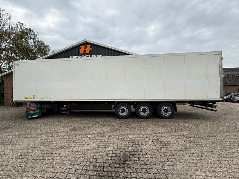 Leasing of Krone Carrier Vector 1950 MT 5x Meatrails Rohrbahnen Fleisch Hooks Krone Carrier Vector 1950 MT 5x Meatrails Rohrbahnen Fleisch Hooks: picture 6