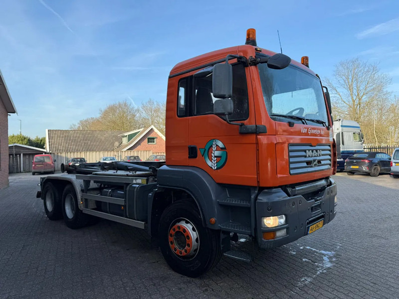MAN TGA 26.360 6X4 Manual Haakarm/Hooklift - Hook lift truck: picture 2 MAN TGA 26.360 6X4 Manual Haakarm/Hooklift - Hook lift truck: picture 2