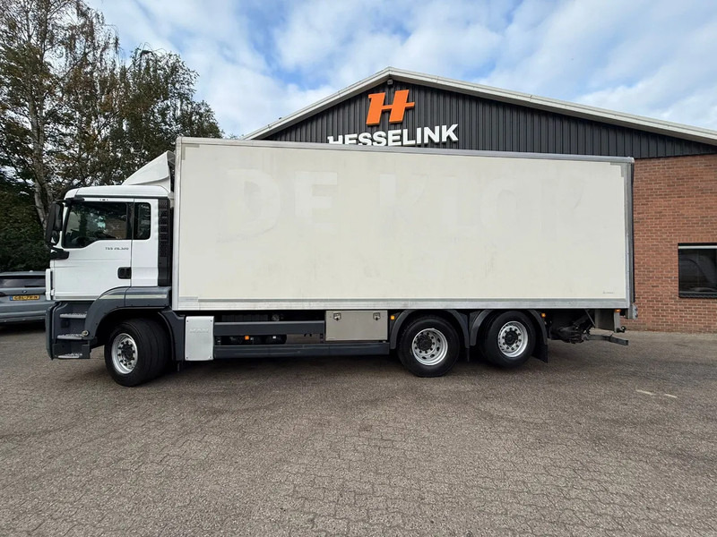 MAN TGS 26.320 EEV Koffer Stuuras AHK 3.000KG LBW 370.859 KM! NL Truck - Box truck: picture 5 MAN TGS 26.320 EEV Koffer Stuuras AHK 3.000KG LBW 370.859 KM! NL Truck - Box truck: picture 5