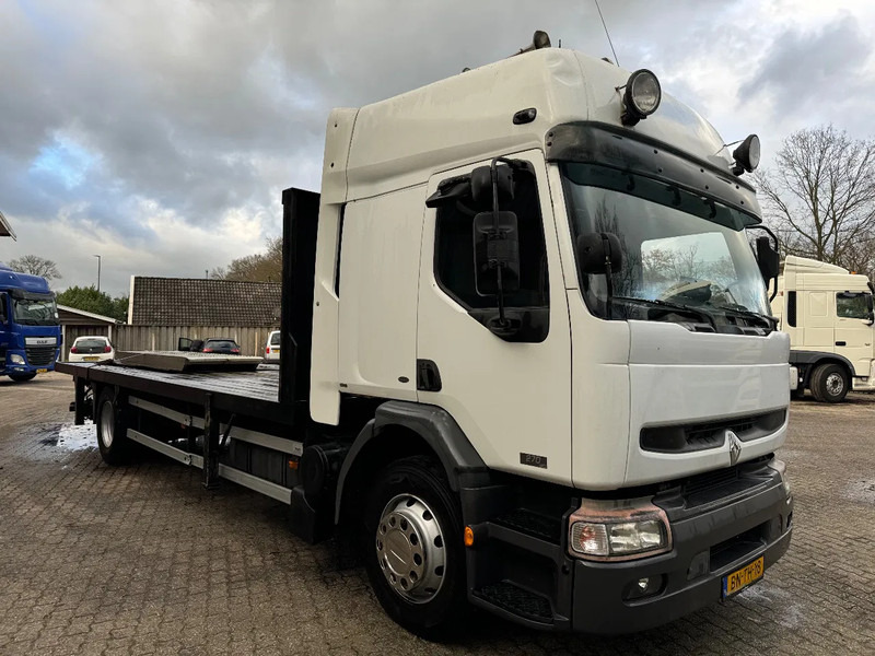 Renault Premium 270 750CM Oprijwagen + aluminium oprijborden APK 07/2025 - Autotransporter truck: picture 2 Renault Premium 270 750CM Oprijwagen + aluminium oprijborden APK 07/2025 - Autotransporter truck: picture 2