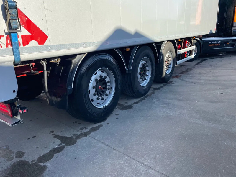 Stas S300ZX 10.5M 70m3 Agrar Liftas SAF Agri - Walking floor semi-trailer: picture 4 Stas S300ZX 10.5M 70m3 Agrar Liftas SAF Agri - Walking floor semi-trailer: picture 4