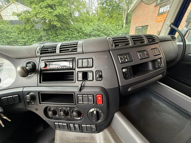 DAF CF 400 Space Cab side ACC 4x2 615.010KM NL-Truck - Tractor unit: picture 5 DAF CF 400 Space Cab side ACC 4x2 615.010KM NL-Truck - Tractor unit: picture 5