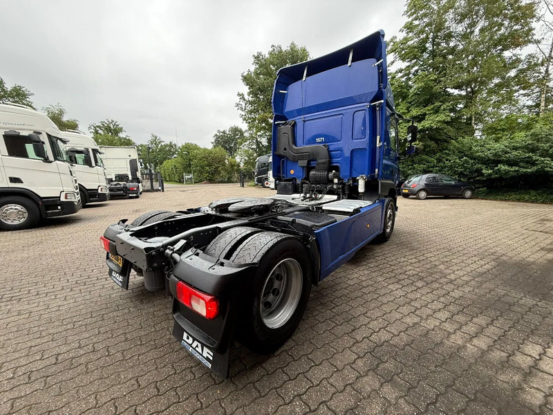 DAF CF 400 Space Cab side ACC 4x2 615.010KM NL-Truck - Tractor unit: picture 3 DAF CF 400 Space Cab side ACC 4x2 615.010KM NL-Truck - Tractor unit: picture 3