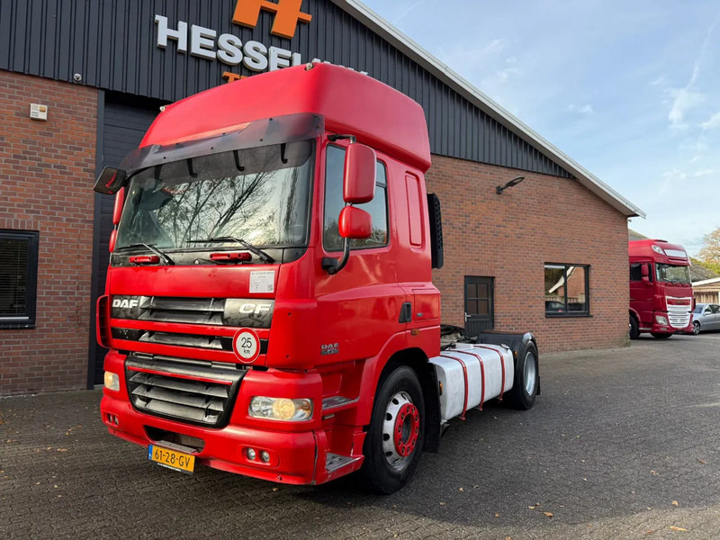 DAF CF 85.410 MMBS! Lanbouwkenteken, handgeschakeld, pto voorbereiding - Tractor unit: picture 1 DAF CF 85.410 MMBS! Lanbouwkenteken, handgeschakeld, pto voorbereiding - Tractor unit: picture 1