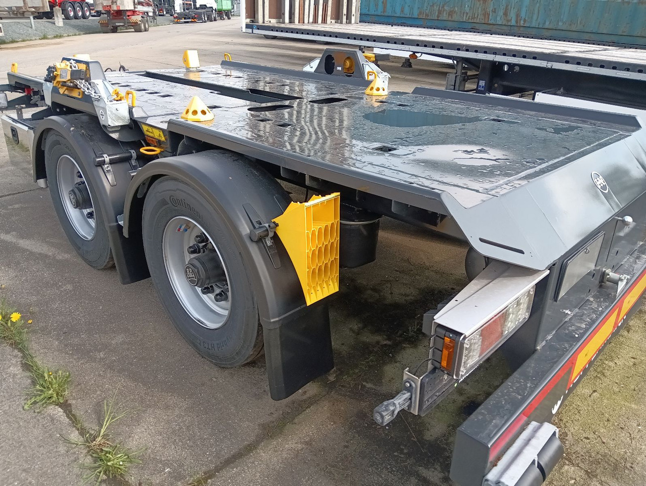 Hüffermann 2-A-MINI-CARRIER SAFETYFIX VERZINKT NEU FULLOPTI - Roll-off/ Skip trailer: picture 5 Hüffermann 2-A-MINI-CARRIER SAFETYFIX VERZINKT NEU FULLOPTI - Roll-off/ Skip trailer: picture 5