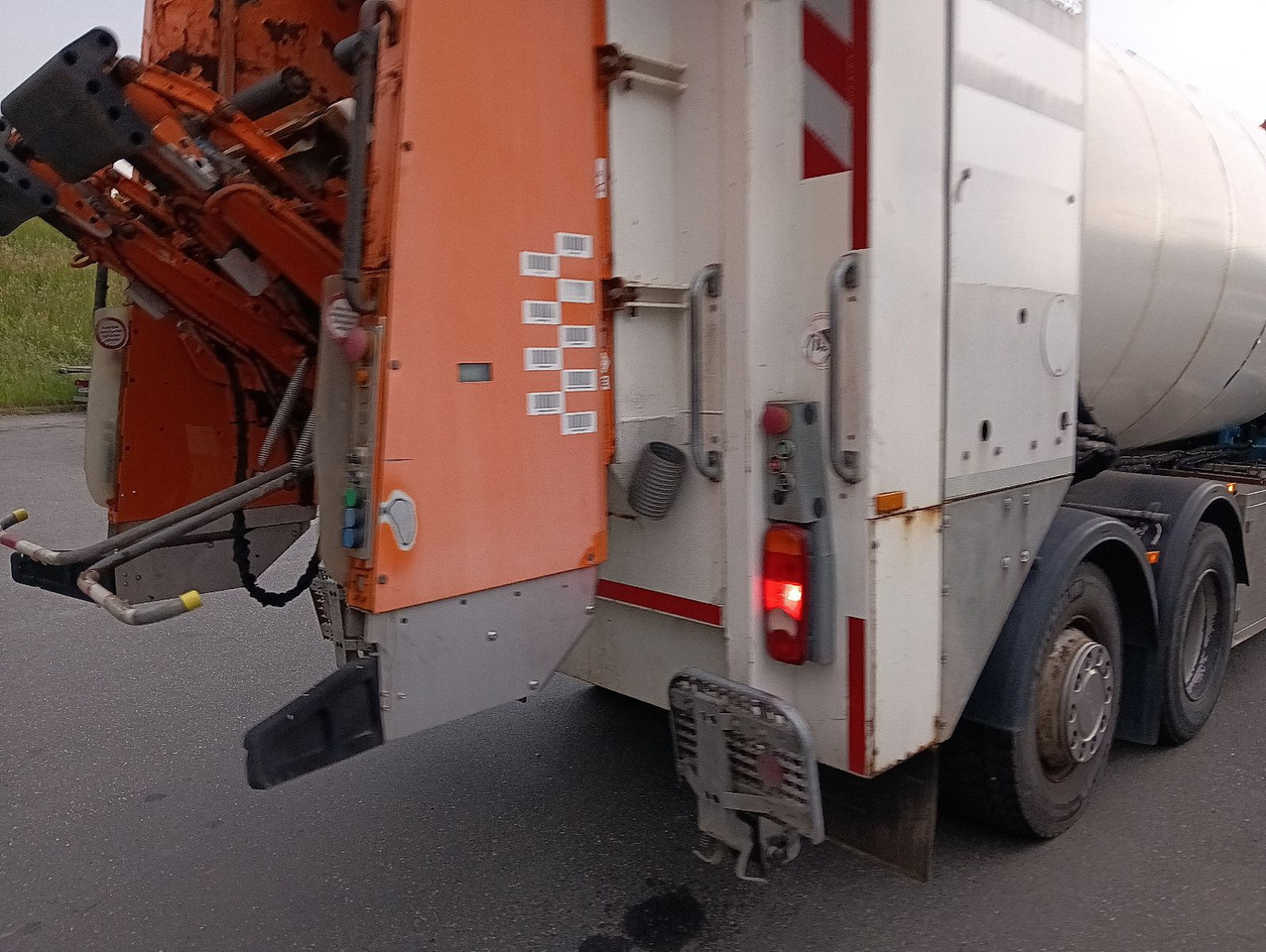 Leasing of  Scania G360 6x2 RETARDER FAUN ROTOPRESS 521L Zöller 230 Scania G360 6x2 RETARDER FAUN ROTOPRESS 521L Zöller 230: picture 16